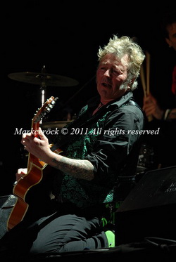 Brian Setzer'a Rockabilly Riot. Foto: MarkcerÃ¶ck